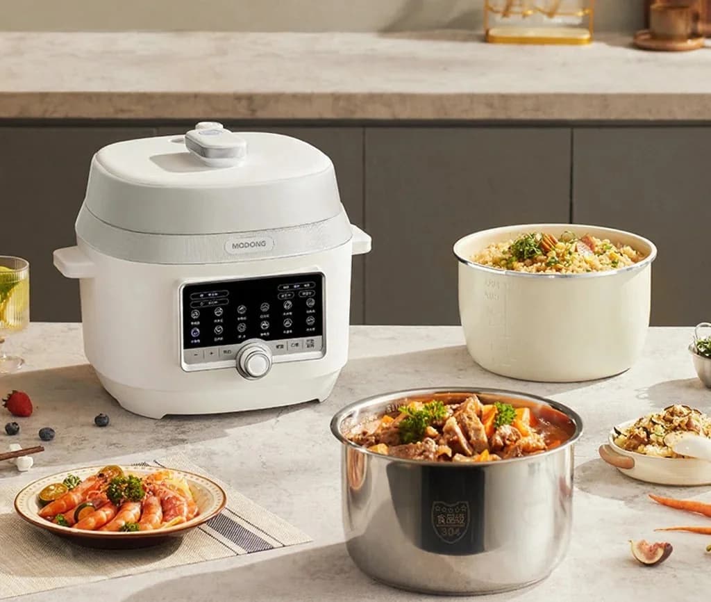 Nồi áp suất điện 5L với 2 lòng nồi, 900W