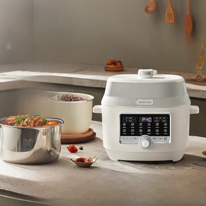 Nồi áp suất điện 5L với 2 lòng nồi, 900W