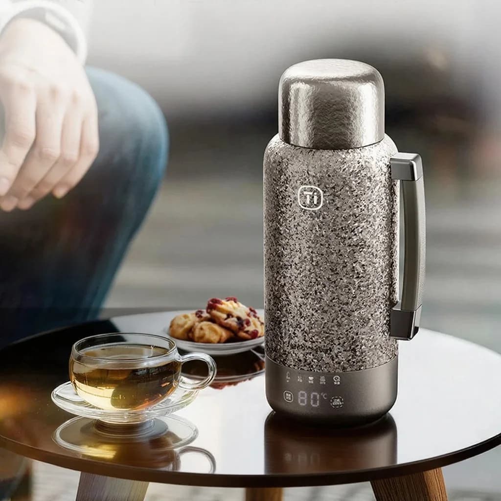 Cốc đun nước điện titanium 1L dùng cho ô tô và gia đình
