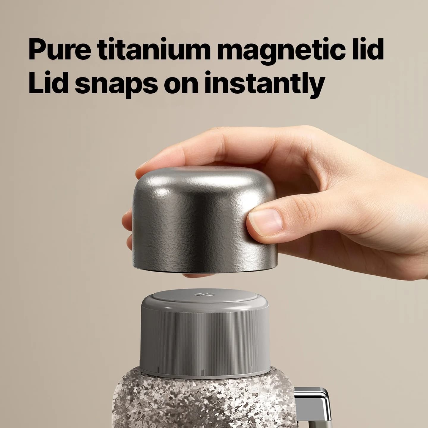Cốc đun nước điện titanium 1L dùng cho ô tô và gia đình